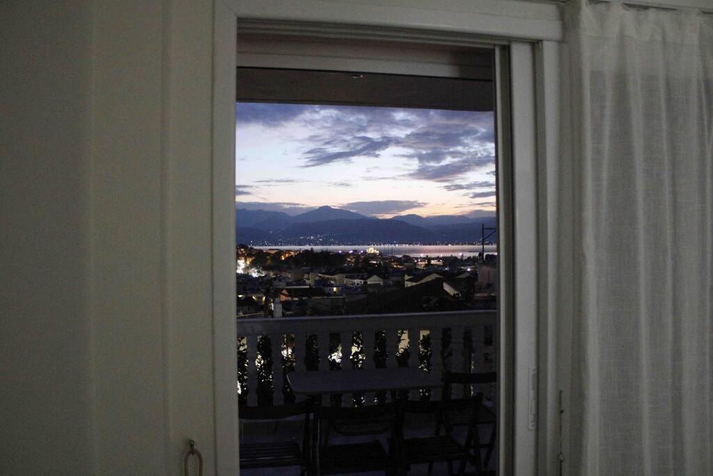 180° View Apartment นาฟปลิโอ ภายนอก รูปภาพ