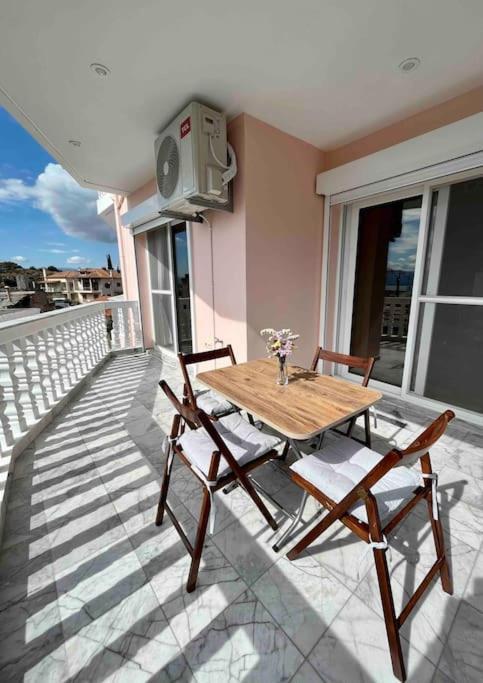 180° View Apartment นาฟปลิโอ ภายนอก รูปภาพ