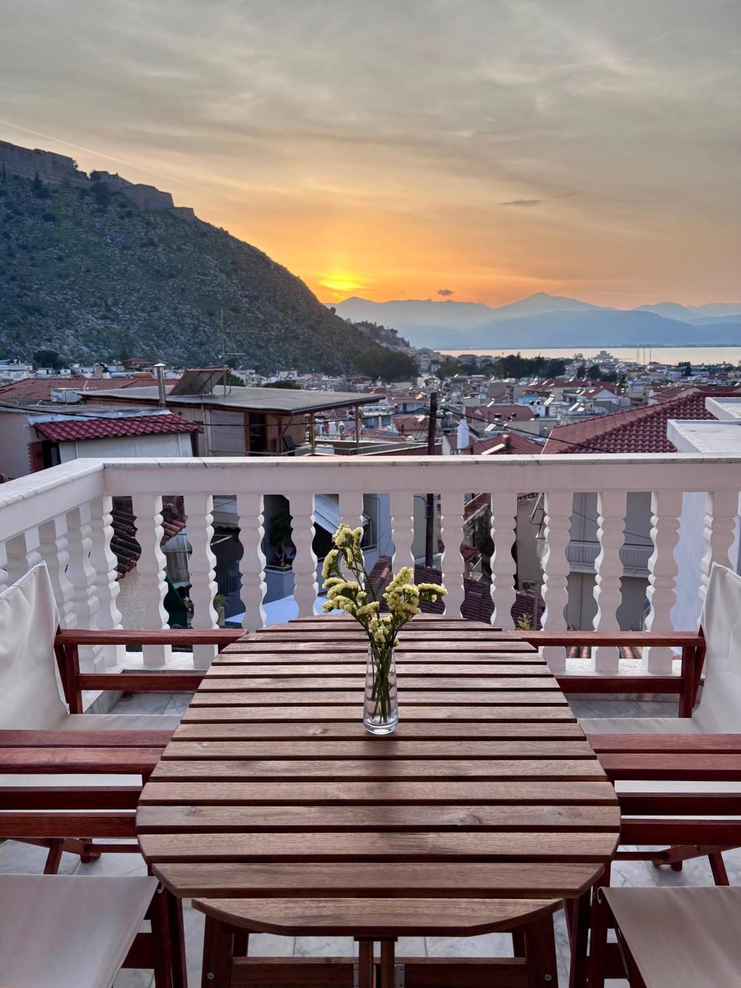 180° View Apartment นาฟปลิโอ ภายนอก รูปภาพ